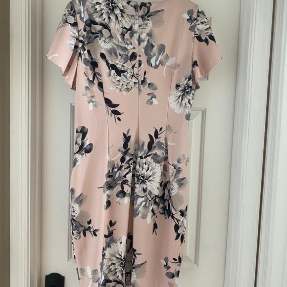 Calvin Klein Flower Dress - Picture 2 of 2